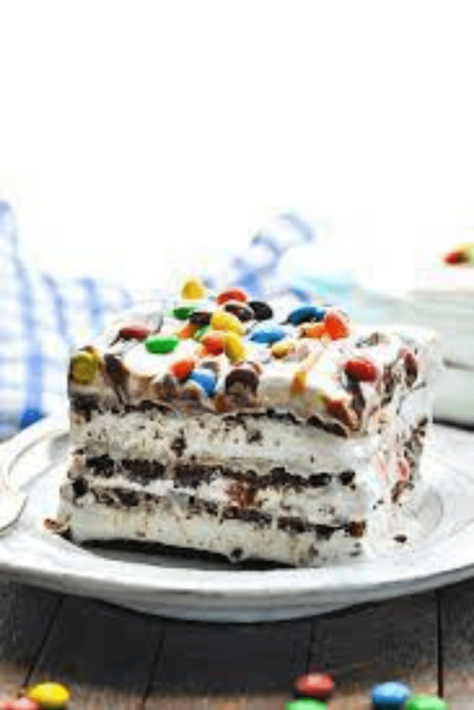 EASY ICE CREAM CAKE A NOBAKE ICE CREAM LAYER CAKE! Yummy Recipes