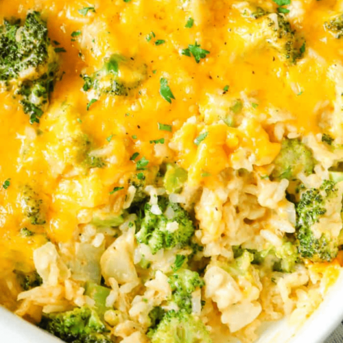 Cheesy Broccoli and Rice Casserole - Yummy Recipes